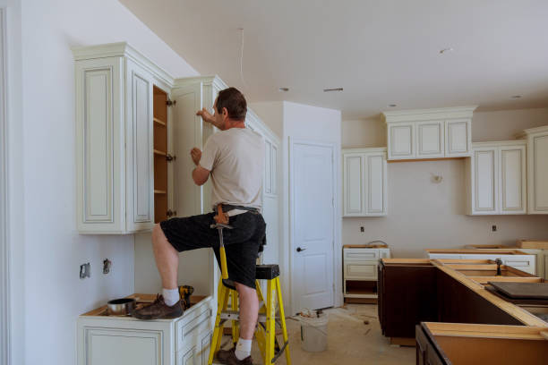 Cabinet Installation Grasston